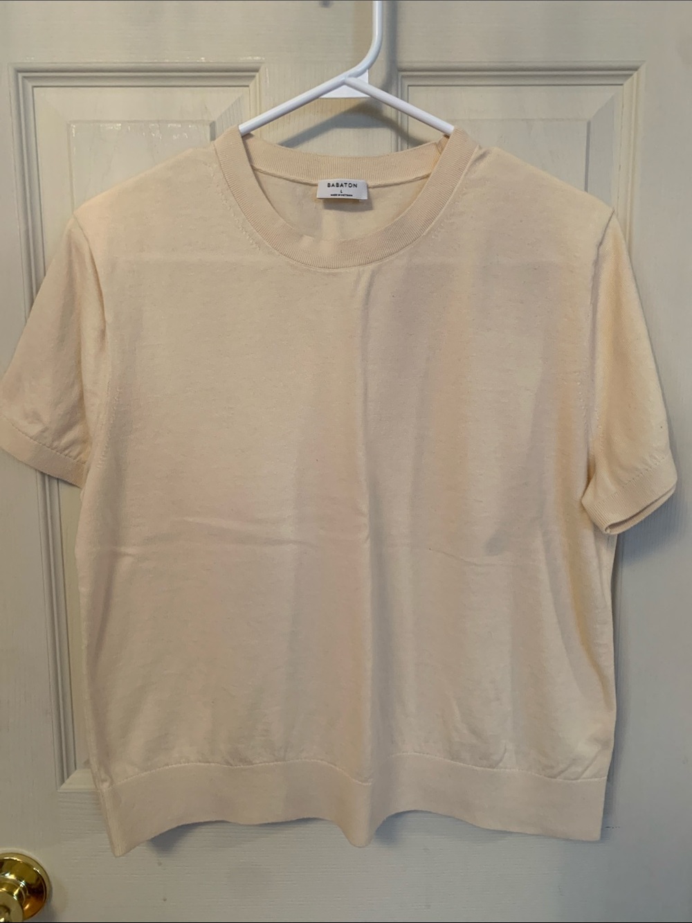 Babaton Cream Short Sleeve Crewneck Tee